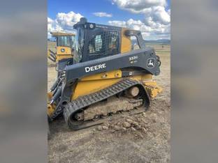 2022 John Deere 333G