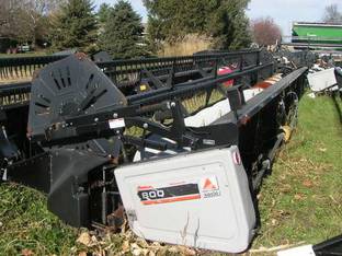 2000 Gleaner 800