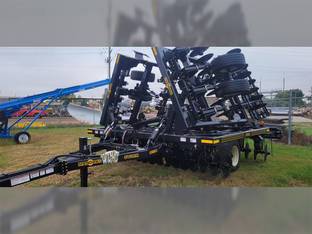 2024 Mandako STORM 27