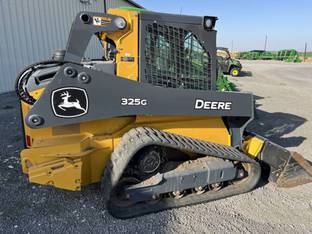 2023 John Deere 325G