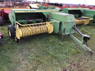 John Deere 336