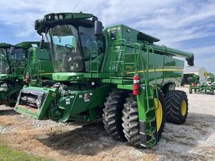 2022 John Deere S770