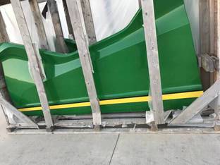 John Deere AXE82408 LH Gullwing panel