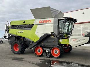 2022 Claas LEXION 8800TT