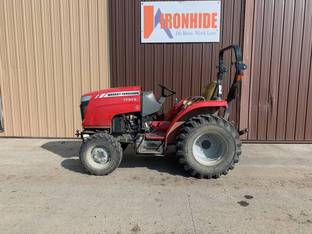 2016 Massey-Ferguson 1735M