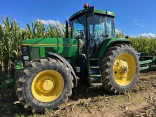 John Deere 7600