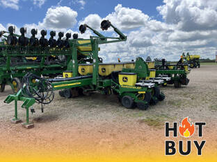 2013 John Deere 1770