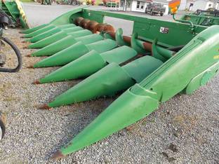 2010 John Deere 608C