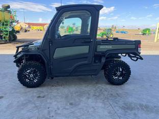 2021 John Deere GATOR XUV 835M
