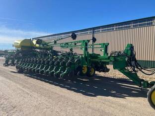 2020 John Deere DB60