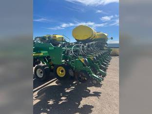 2019 John Deere DB60