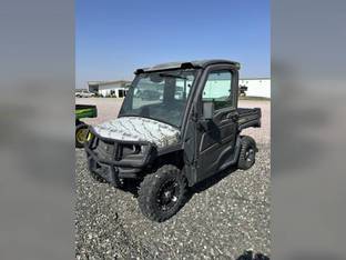 2019 John Deere GATOR XUV 835M