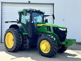 2020 John Deere 7R 230