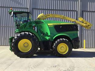 2021 John Deere 9700