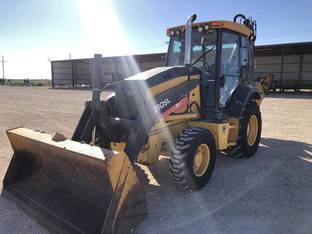 2015 John Deere 310SL