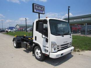 2024 Isuzu NRR