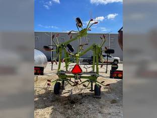 2019 Claas VOLTO 800TH