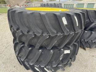 2023 John Deere LSW FLOATERS