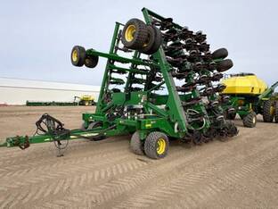 2013 John Deere 1895
