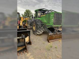 2019 John Deere 948L II