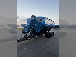 2019 Kinze 1305