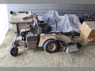 2012 Grasshopper 729BT