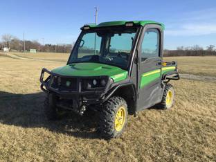 2020 John Deere GATOR XUV 835R