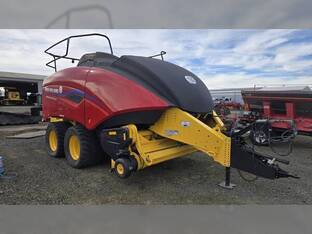 2022 New Holland BIG BALER 340 PLUS