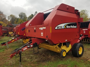 2006 New Holland BR7080