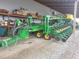 2022 John Deere DB60