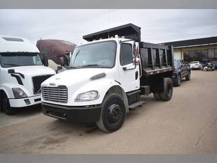 2005 Freightliner BUSINESS CLASS M2 106
