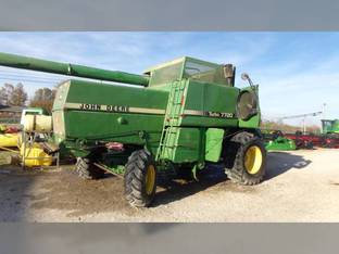 1981 John Deere 7720