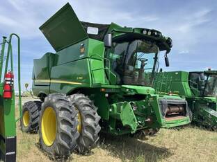 2023 John Deere S780