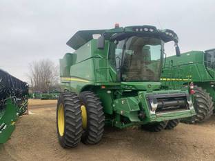 2018 John Deere S770
