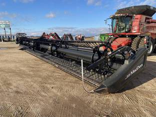 2010 MacDon Industries FD70