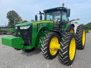 2018 John Deere 8270R