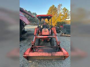 Kubota B26