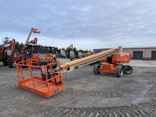 2014 JLG 800S