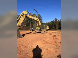 2006 John Deere 330C LC