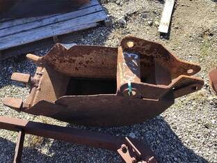 Custom Built 3-TOOTH BACKHOE BUCKET