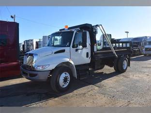 2009 International DURASTAR 4300