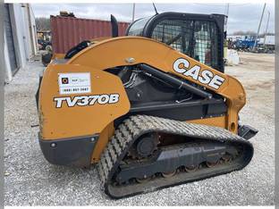 2022 Case TV370B