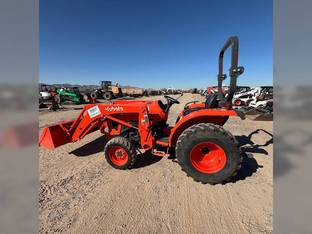 2023 Kubota L3902