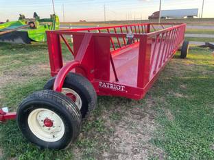 2021 Patriot BF24E 24' E CLASS BALE FEEDER W TROLLEY