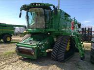 2023 John Deere S790