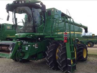 2023 John Deere S790