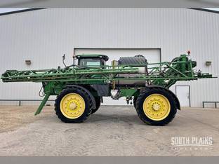 2015 John Deere R4045
