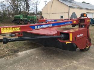 2022 New Holland 210