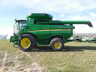 2018 John Deere S770