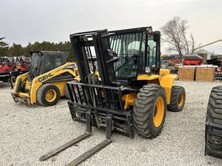 2023 JCB 940
